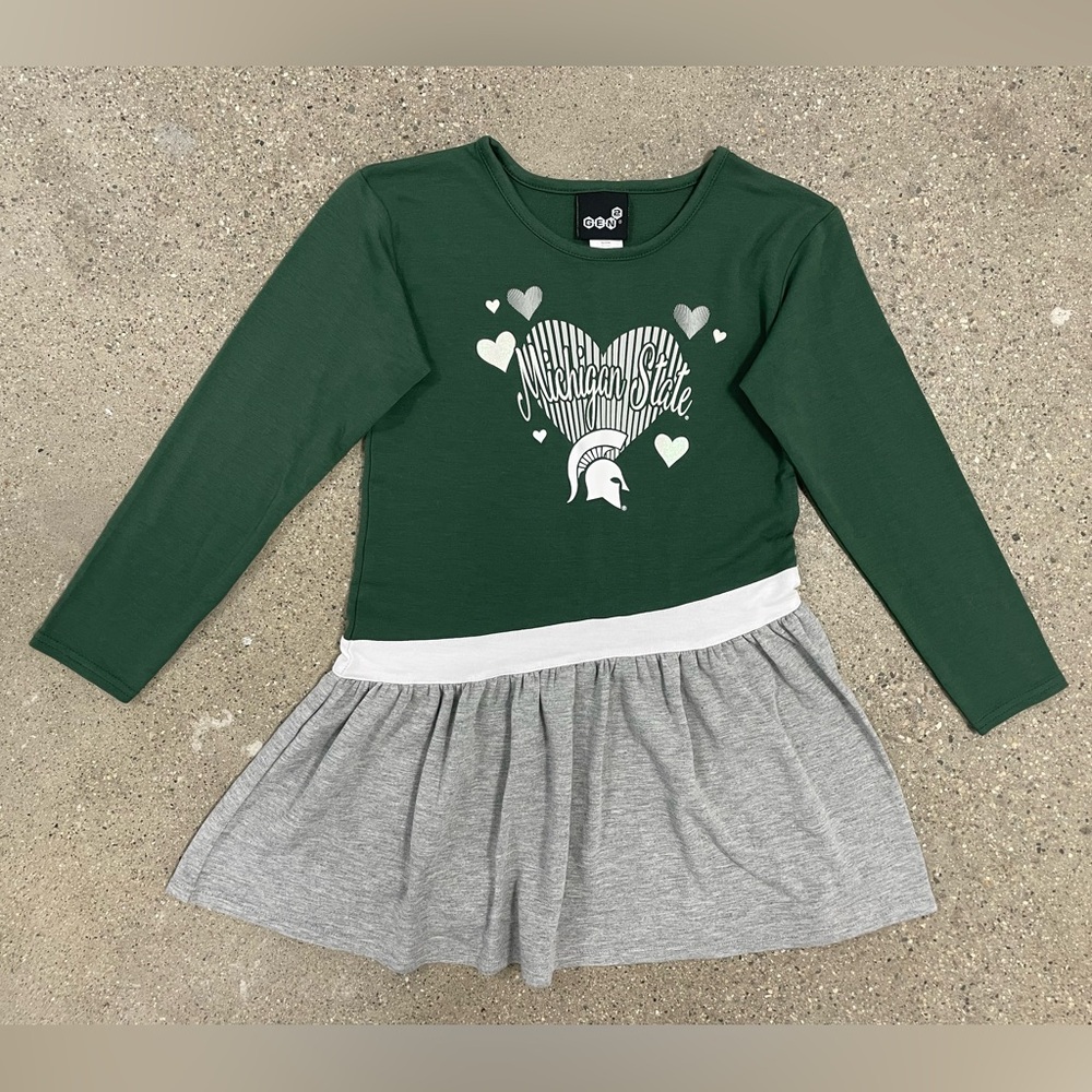 MICHIGAN STATE SPARTANS GREEN HEART DRESS
size Large